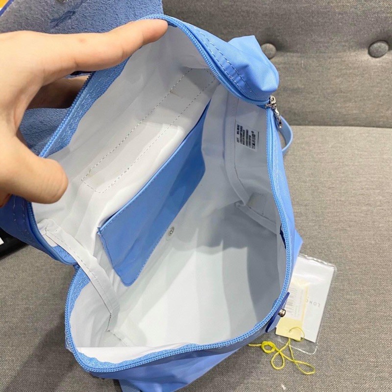 Balo vải dù nhẹ tênh