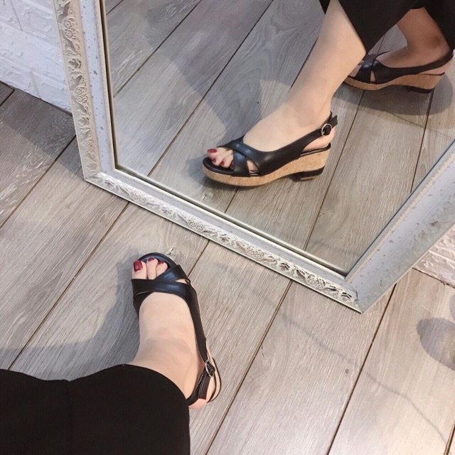Dép bệt miu miu