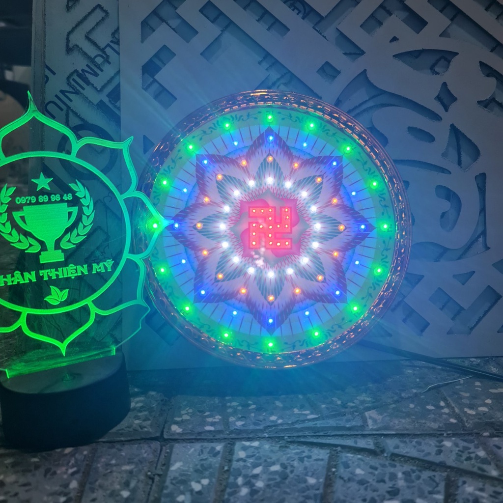 Đèn thờ hào quang 8 chương trình hoa sen_chữ vạn