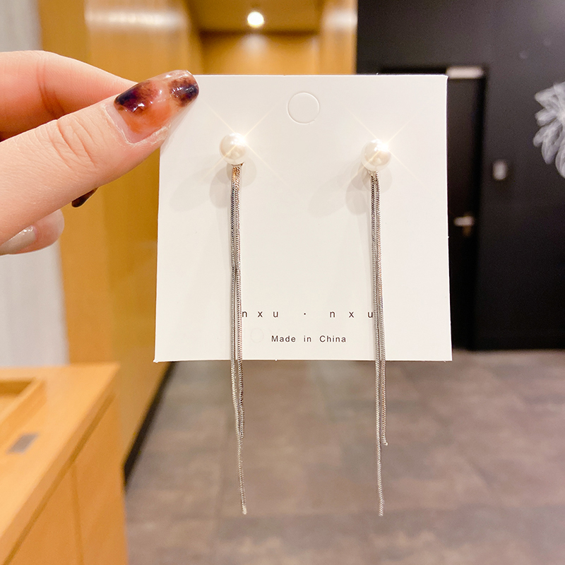 Hoa Tai Dáng Dài Phong Cách Hàn Quốc Cho Nữ