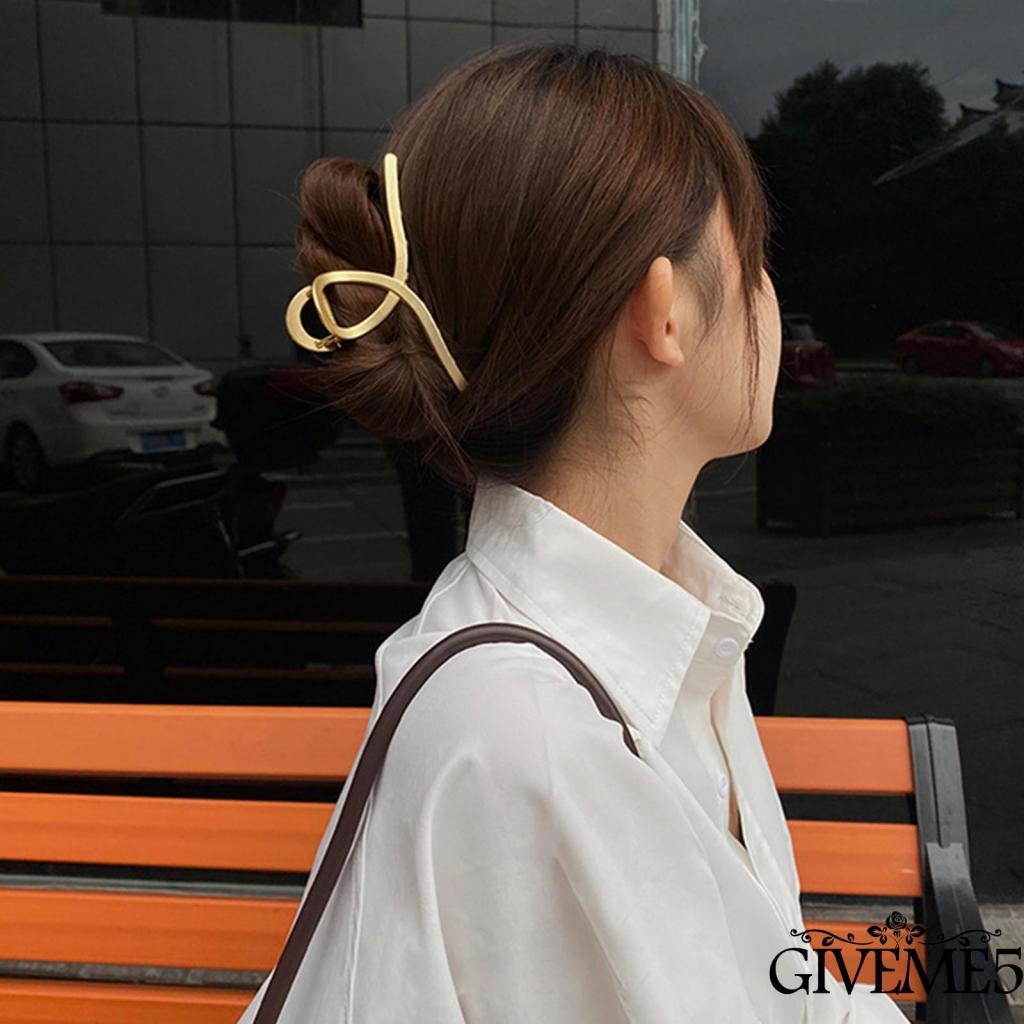 Kẹp tóc hỗ trợ rửa mặt hình cá mập màu sắc đơn giản cho nữ