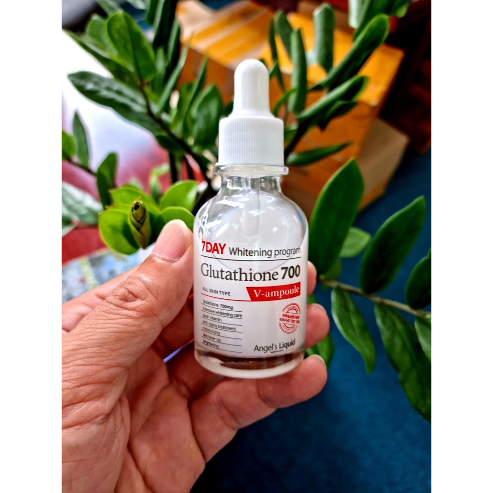 Tinh chất làm trắng và cấp ẩm 7Day whitening program glutathione700 30ml