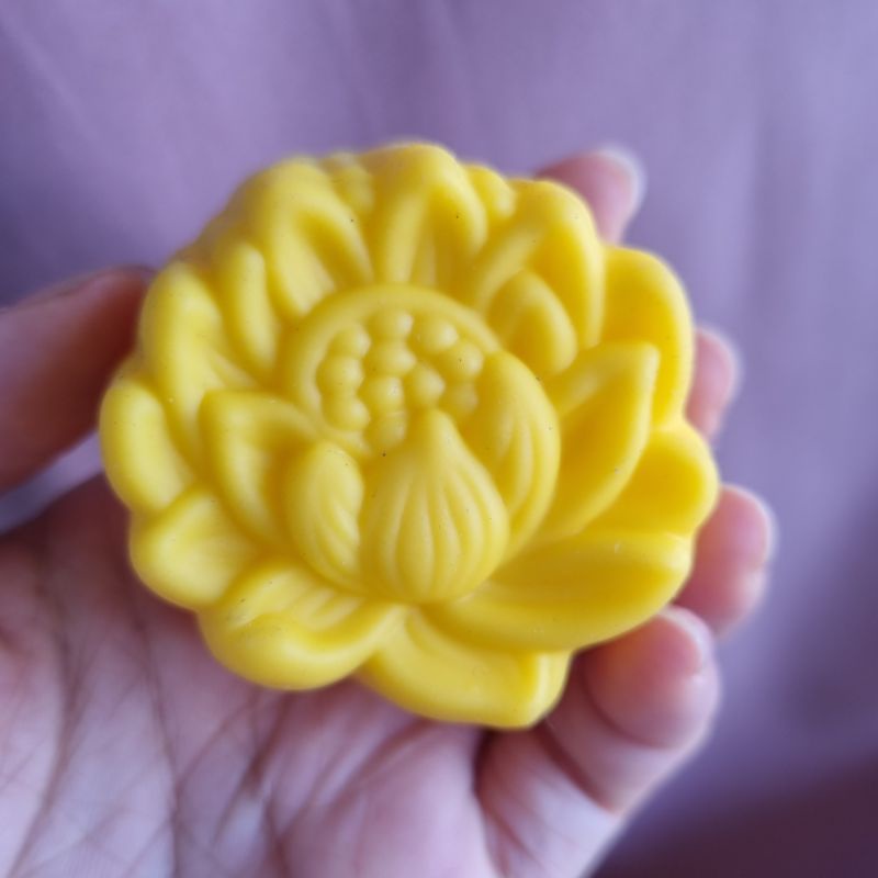 Set 10 khuôn hoa hồng cúc đào sen tim lá 5cm silicon làm bánh xu xê thạch rau câu bánh da lợn