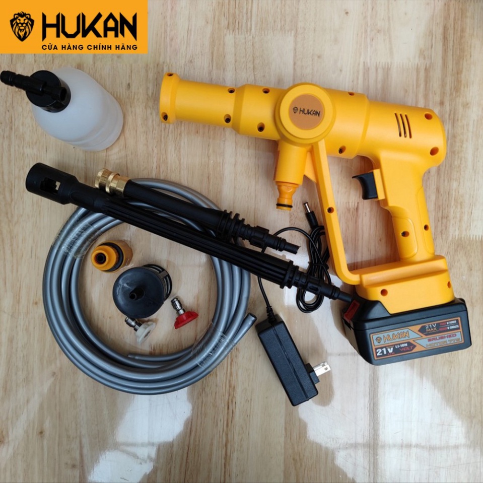 Máy rửa xe chạy pin HUKAN 21V chính hãng chân pin phổ thông