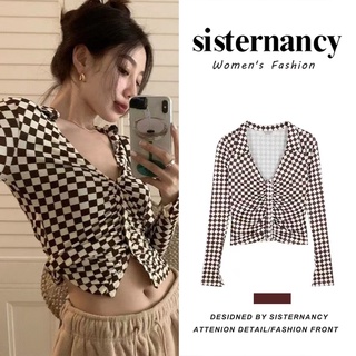 Áo thun cozok croptop tay dài cổ chữ v quyến rũ