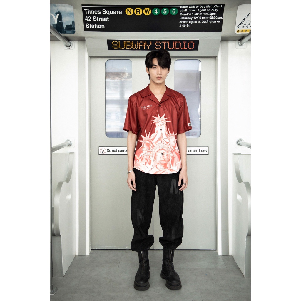 MENDE - Libartas Shirt Đỏ - Áo sơ mi nam tay ngắn vải lụa