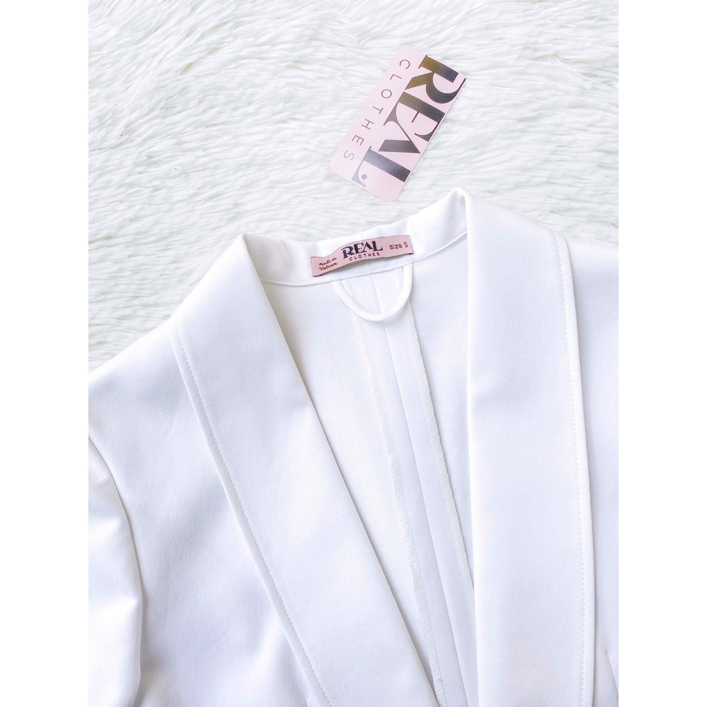 Blazer công sở dáng ngắn trắng_REAL