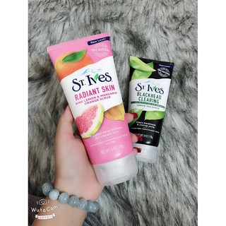 Sữa Rửa Mặt Tẩy Tế Bào Chết St.Ives