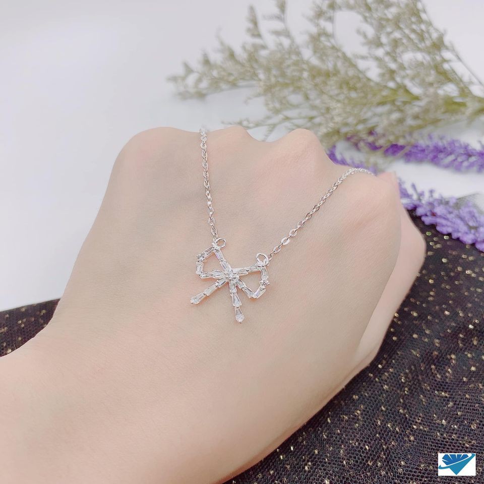 DÂY CHUYỀN NƠ BẠC TA XINH XẮN