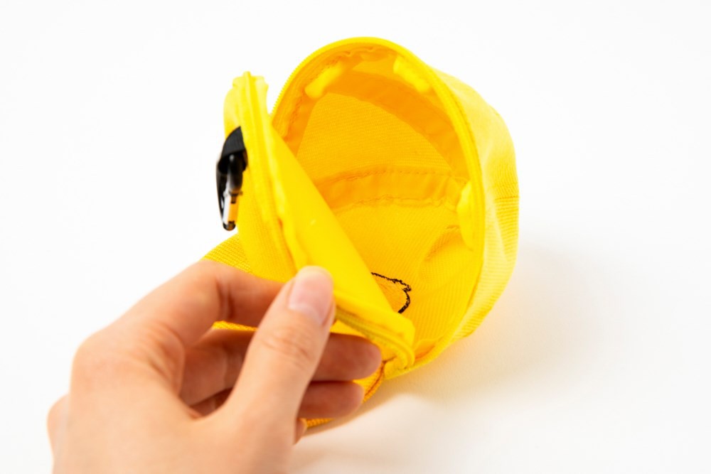 Móc Khóa Ví Tiền ARTBOX Hàn Quốc Hình Chiếc Nón In Hình Iren Màu Vàng Xinh Xắn