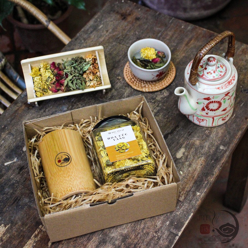 Trà hoa sấy khô 5 loại trà thơm ngon Tặng kèm cốc bằng tre Hũ 500ml - MỘC TRÀ 98 | BigBuy360 - bigbuy360.vn