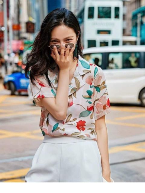 Áo sơ mi lụa hoa lá vnxk