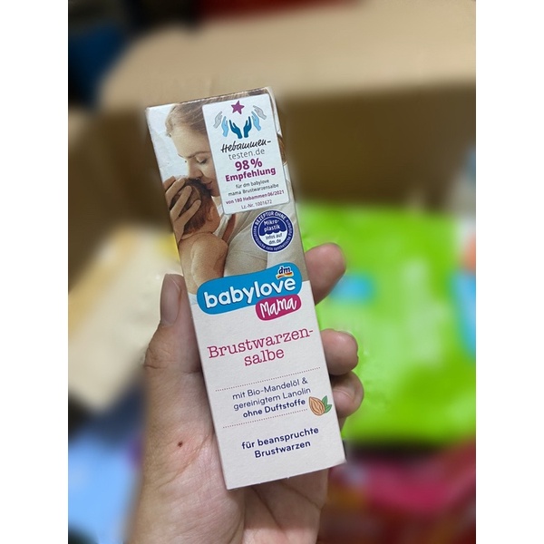 Kem dưỡng ẩm và chống nứt đầu ti Babylove Đức