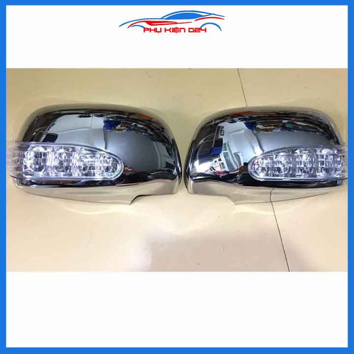 Ốp gương Innova 2006-2007-2008-2009-2010-2011-2012-2013-2014-2015-2016 tích hợp led xi nhan mạ crom trang trí làm đẹp xe