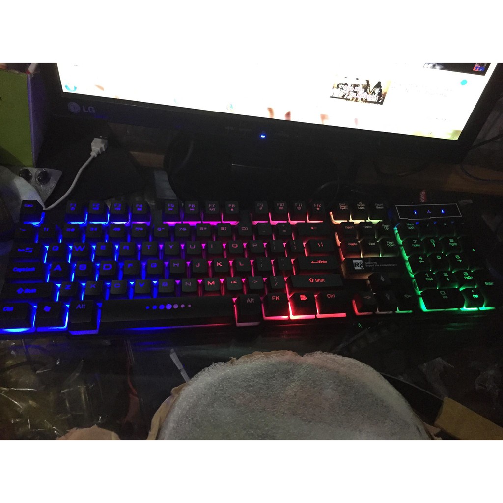 Bàn phím game thủ có LED
