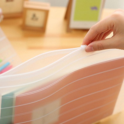 Túi đựng tài liệu khổ A4 trong suốt đơn giản và sáng tạo | BigBuy360 - bigbuy360.vn