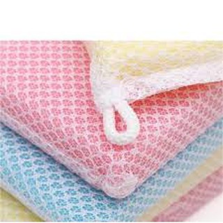 Miếng xốp rửa bát bọc lưới có quai treo