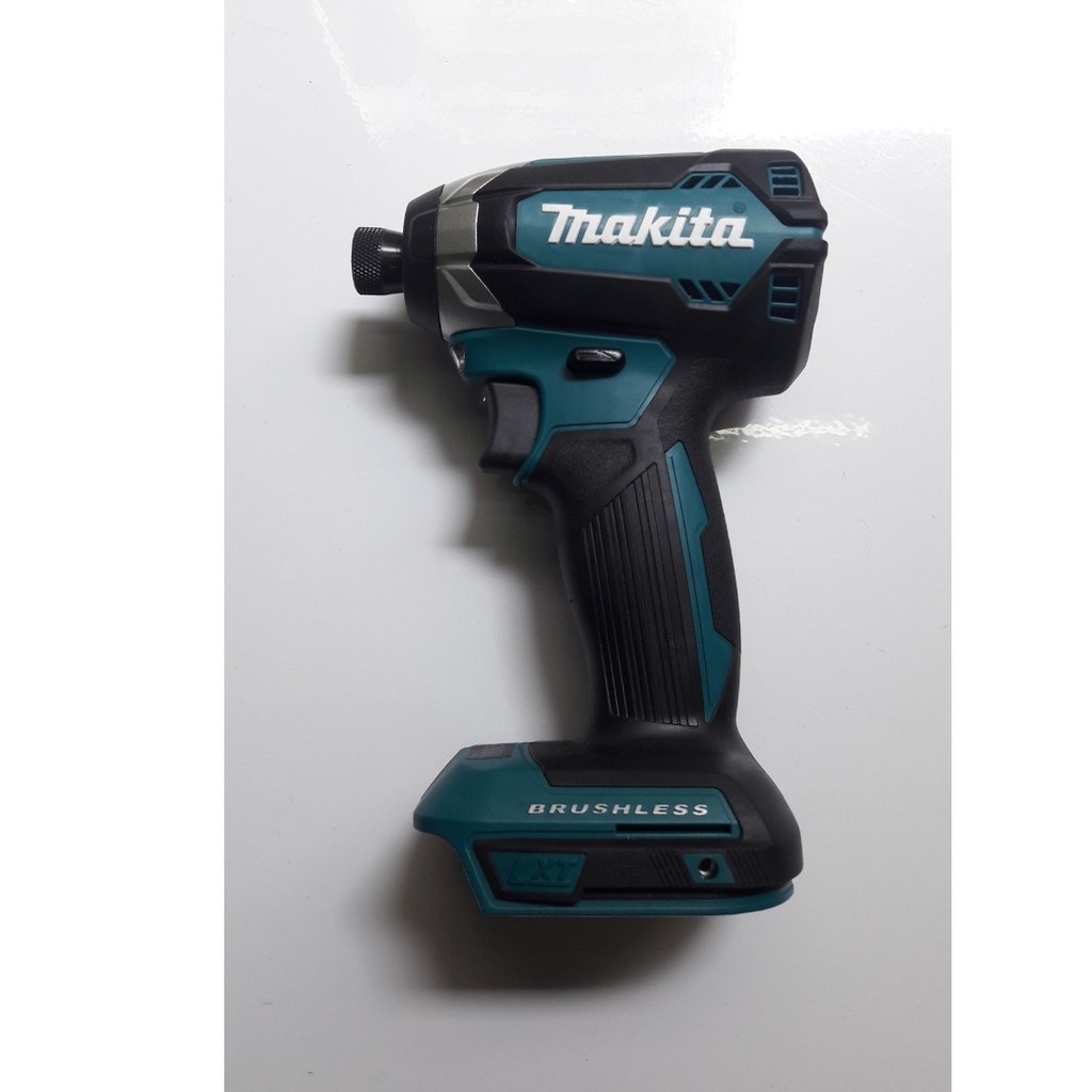 Máy bắt vít Makita XDT13 18V mới
