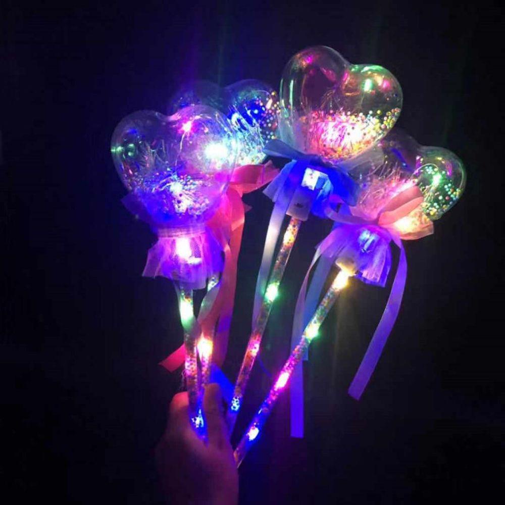 1 Cây Gậy Phép Thuật Có Đèn LED Phát Sáng Hình Ngôi Sao / Trái Tim Đồ Chơi Cho Bé