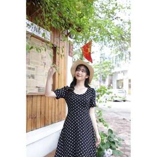 Váy chấm bi đen