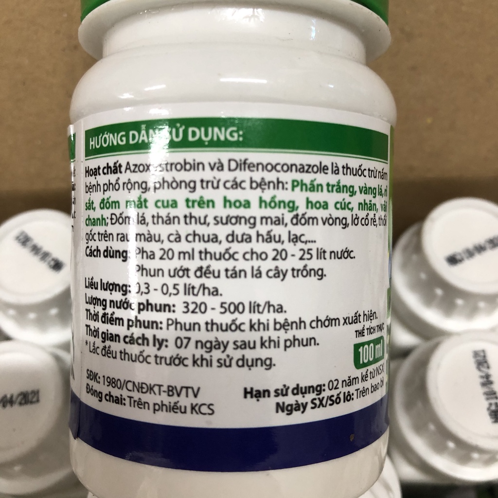 Đặc hiệu trừ bệnh vàng lá; Đặc hiệu trừ bênh đốm đen, sương mai, phấn trắng; trừ bệnh cây trồng hiệu Bách Bệnh 90ml