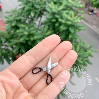 Mô hình kéo mini cho búp bê