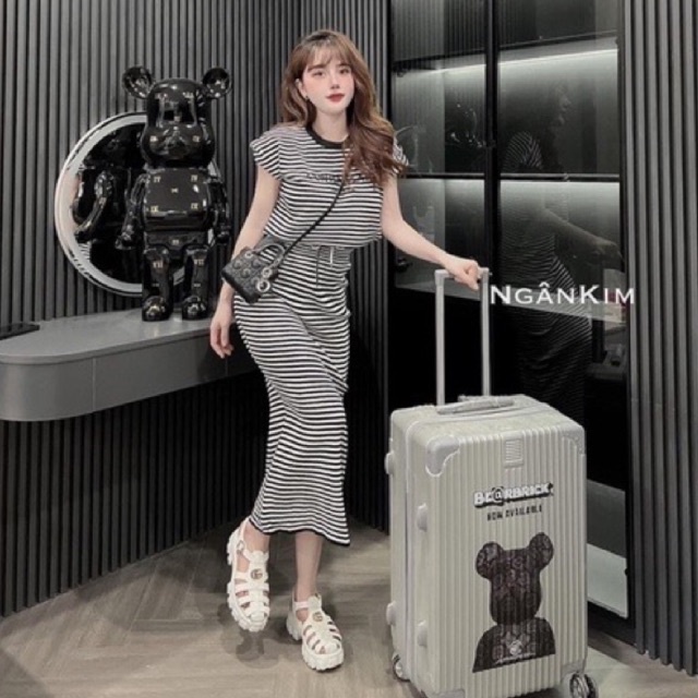 Set bộ len zip kẻ áo tay hến độn vai rút eo mix chân váy đuôi cá siêu xinh hv