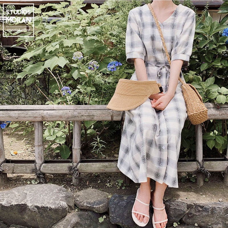 Váy MORAN kẻ sọc caro thắt eo xòe dài đơn giản nhẹ nhàng vintage Hàn Quốc nữ tính