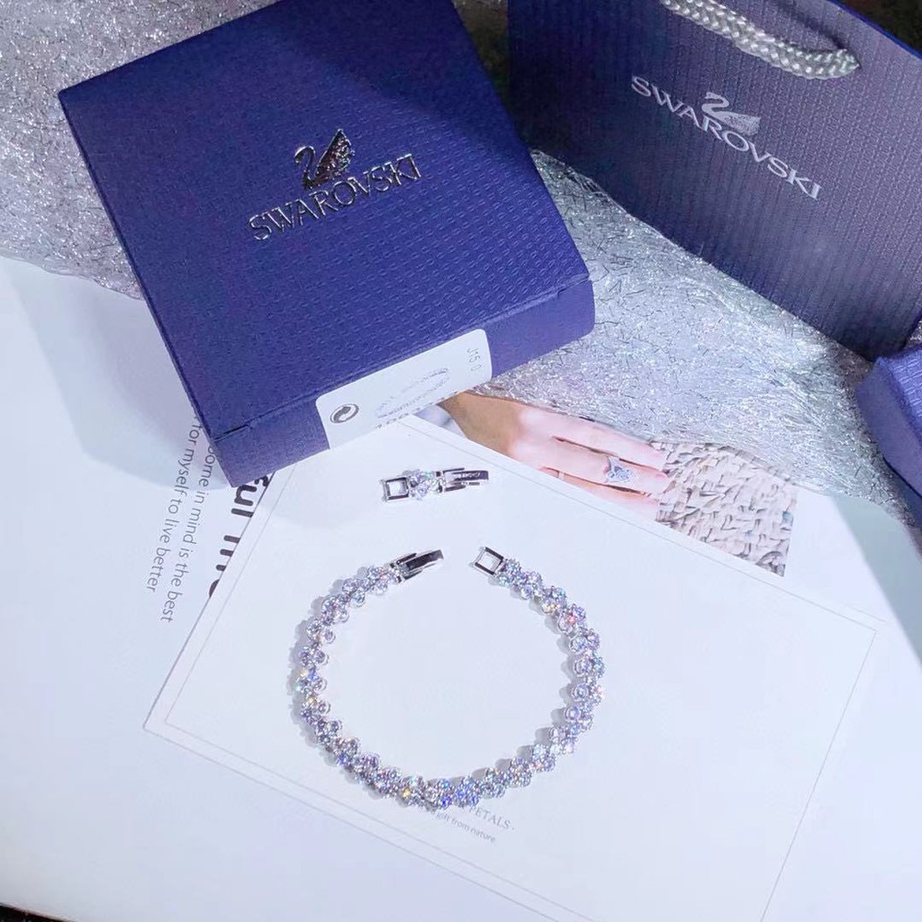 [ready Stock new luxury lady tính khí pha lê la mã đầy trái tim-shaped bracelet nữ