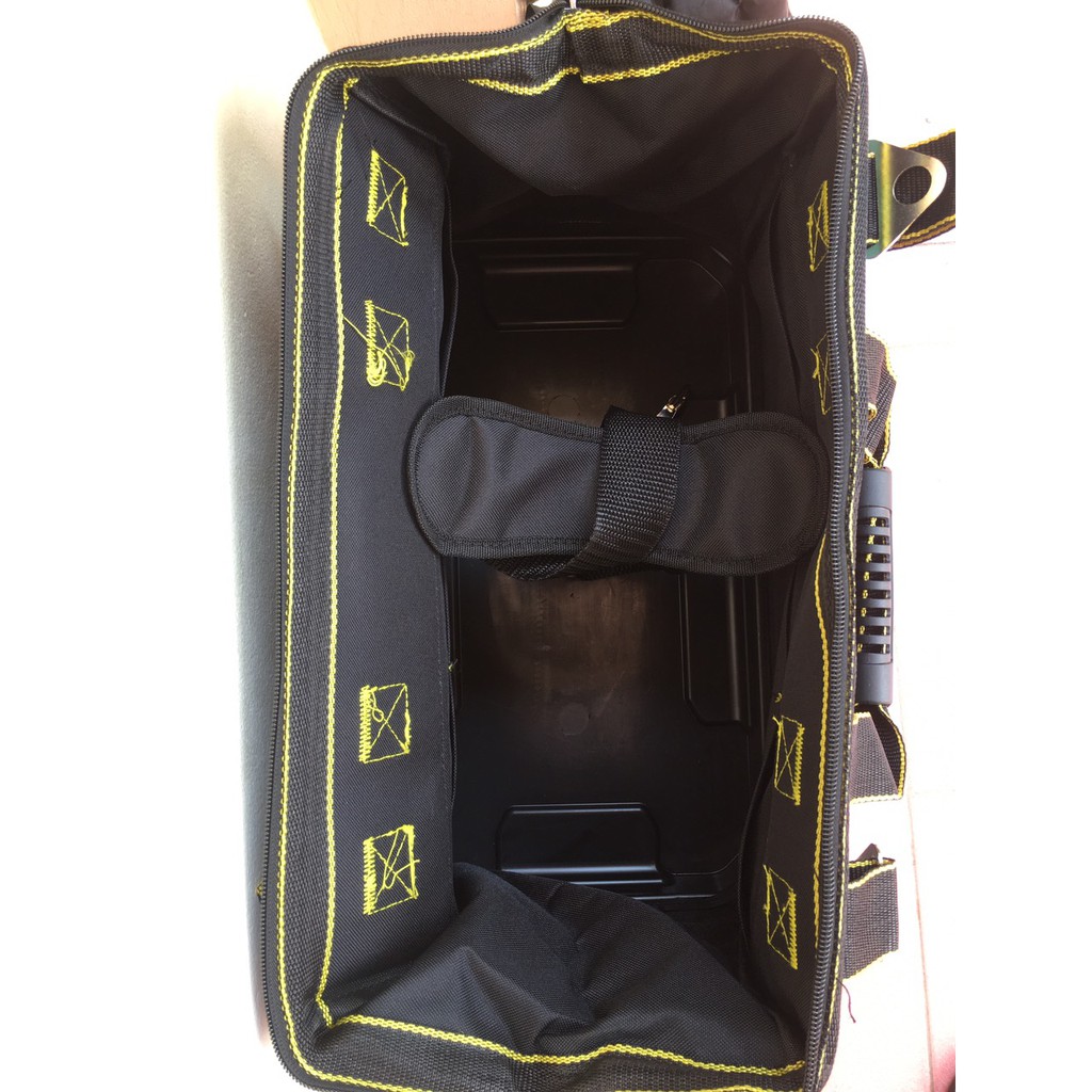 Túi đựng đồ nghề đáy nhựa chống thấm 17inch Kích thước 41 x 23 x 29 cm