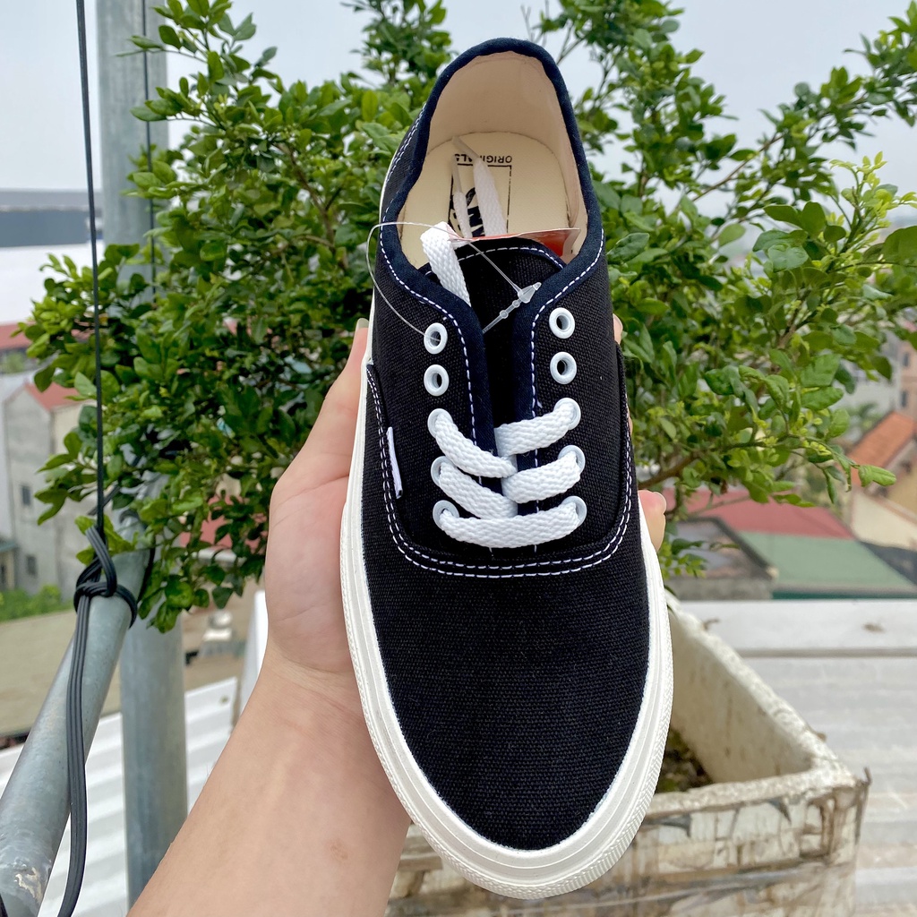 Giày Van classic đế kem dành cho cả nam và nữ giúp tăng chiều cao