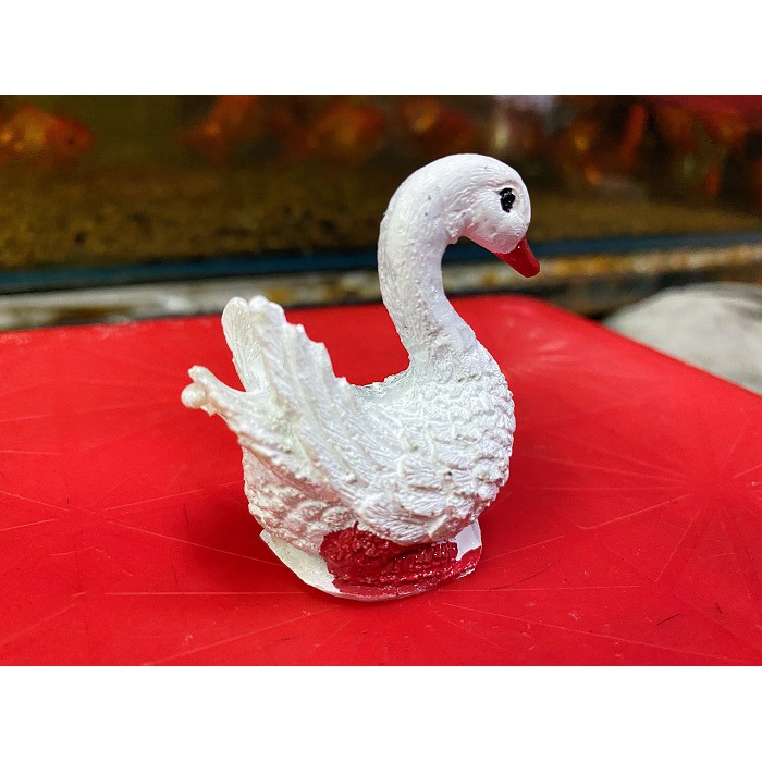 THIÊN NGA TRẮNG TRANG TRÍ HỒ CÁ NON BỘ DÀI 6CM CAO 5CM