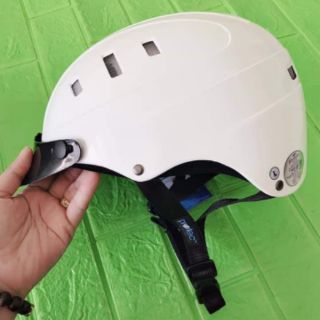 Mũ bảo hiểm protec