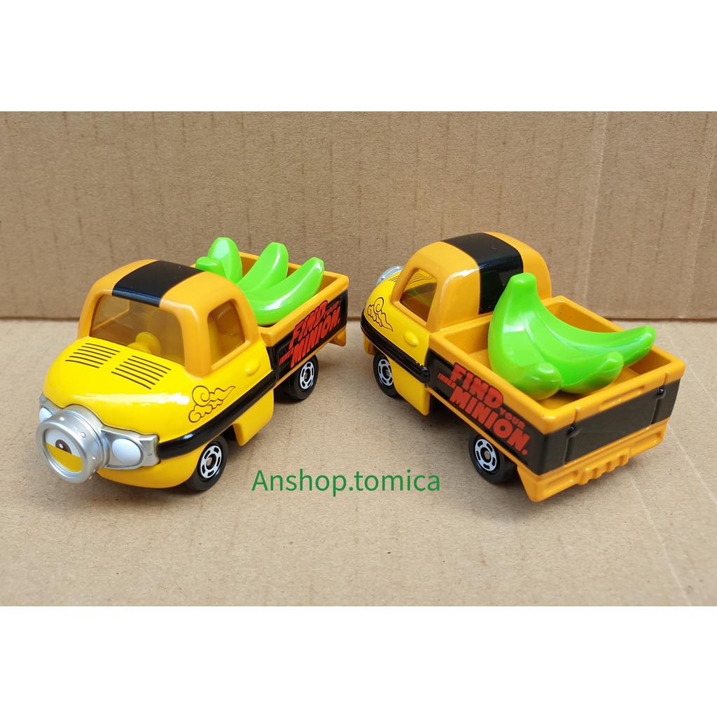 Mô hình xe Minions king bob tomica Nhật Bản