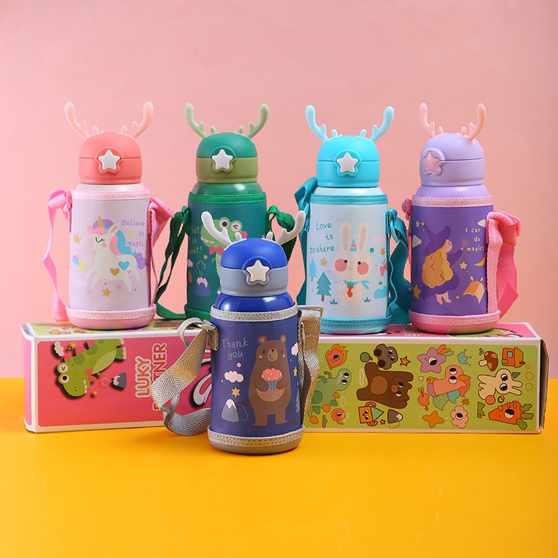 BÌNH GIỮ NHIỆT CHO BÉ HÌNH UNICORN NẮP BẬT VÓ ỐNG HÚT NHỰA VÀ NẮP VẶN QUAI TÚI ĐEO ĐI HỌC/ CHƠI MÀU HỒNG