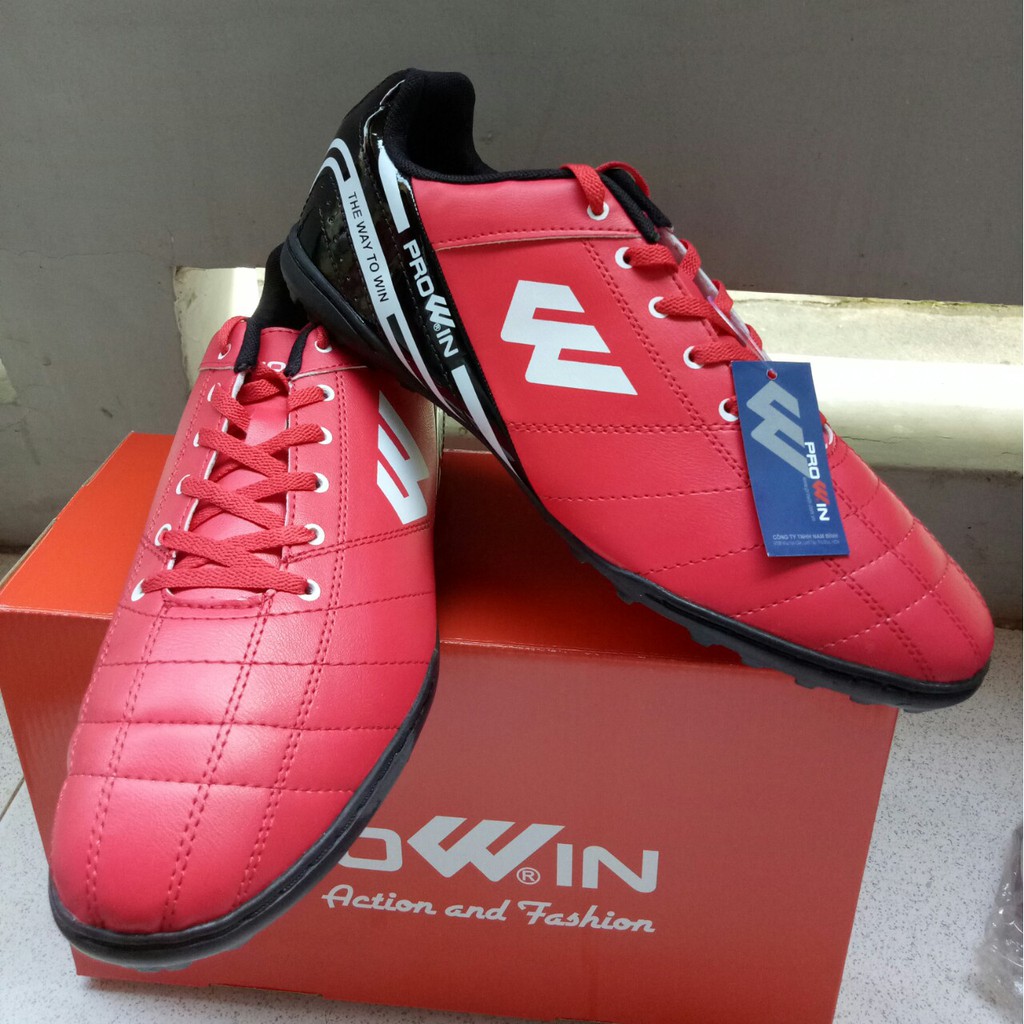 GIÀY ĐÁ BÓNG CHÍNH HÃNG