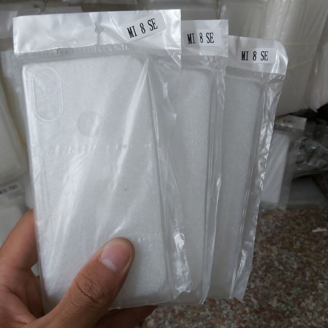 Bộ 3 chiếc ốp lưng cho xiaomi mi 8 se silicon trong suốt siêu mỏng(loại tốt)