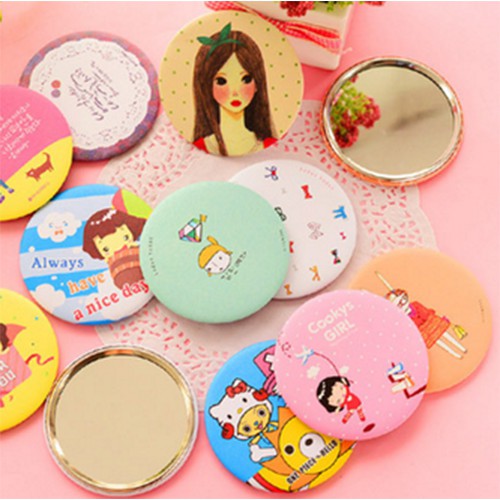Set 5 gương trang điểm mini đáng yêu