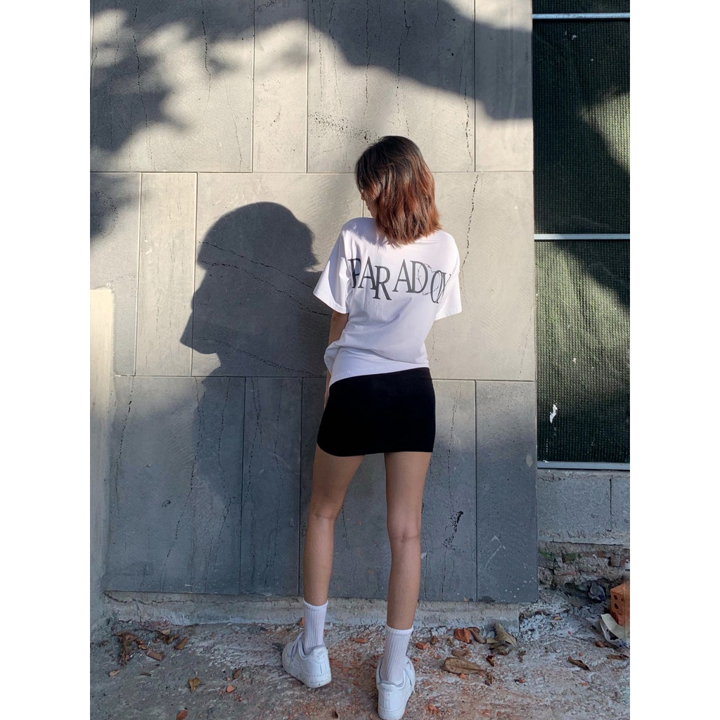 Áo thun form rộng Paradox tay lỡ - Unisex - In hình - SURROUNDED BY LOVE - Màu trắng