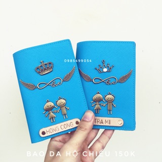 Combo 1 Cặp Bao Da Hộ Chiếu Khắc Tên Gắn Charm