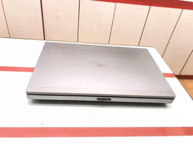 Hp 8460p i5-2410 4gb 500gb