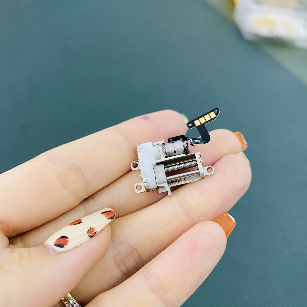 Module mô đun motor đẩy trượt Camera trước Oppo Reno 2F, động cơ đẩy camera trước Oppo CPH1989 zin bóc máy, có đổi trả.