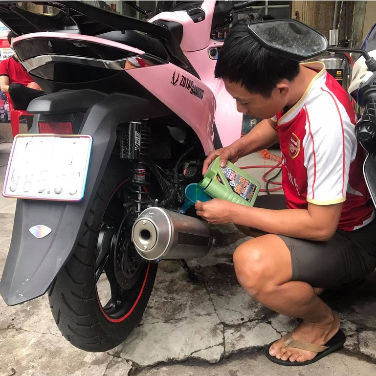 Nhớt Liqui Moly 5w30 Cho Xe Tay Ga Cao Cấp (1L)