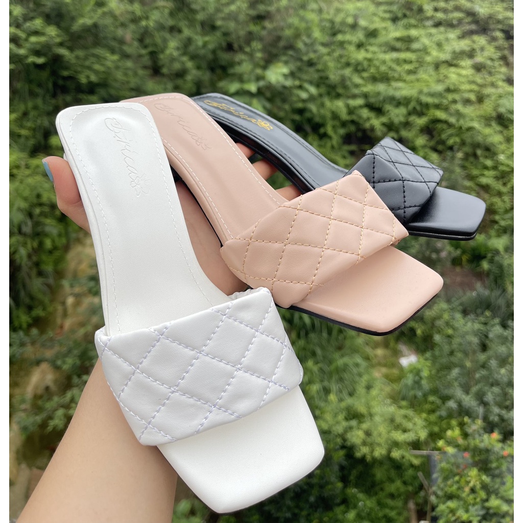 Guốc da mịn quai ngang trần chỉ gót trụ vuông - 3P