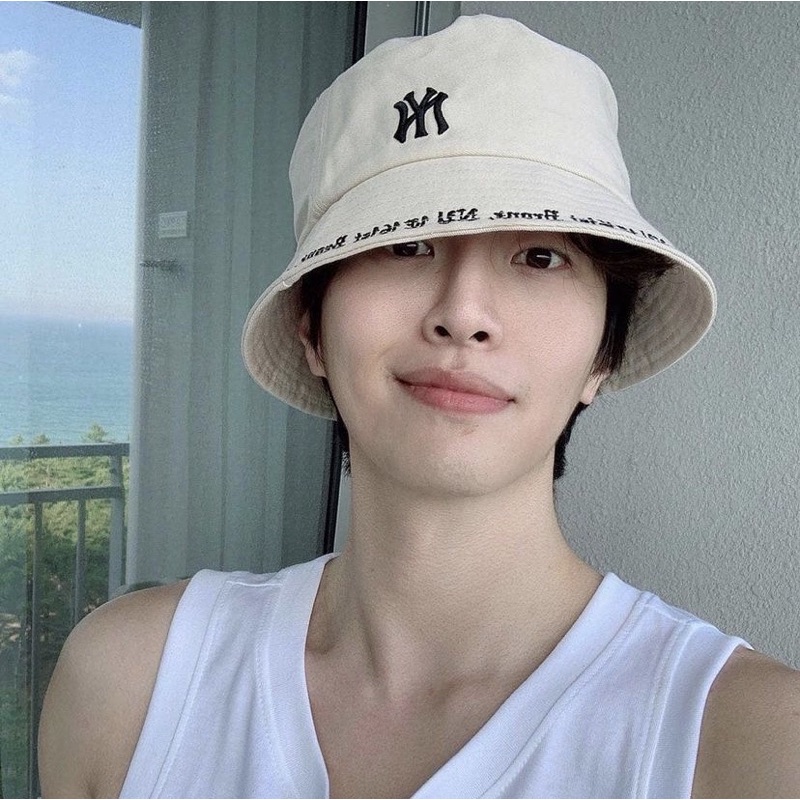 Mũ bucket MLB viền chữ