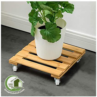 Đế lót chậu cây hình vuông bằng gỗ có bánh xe