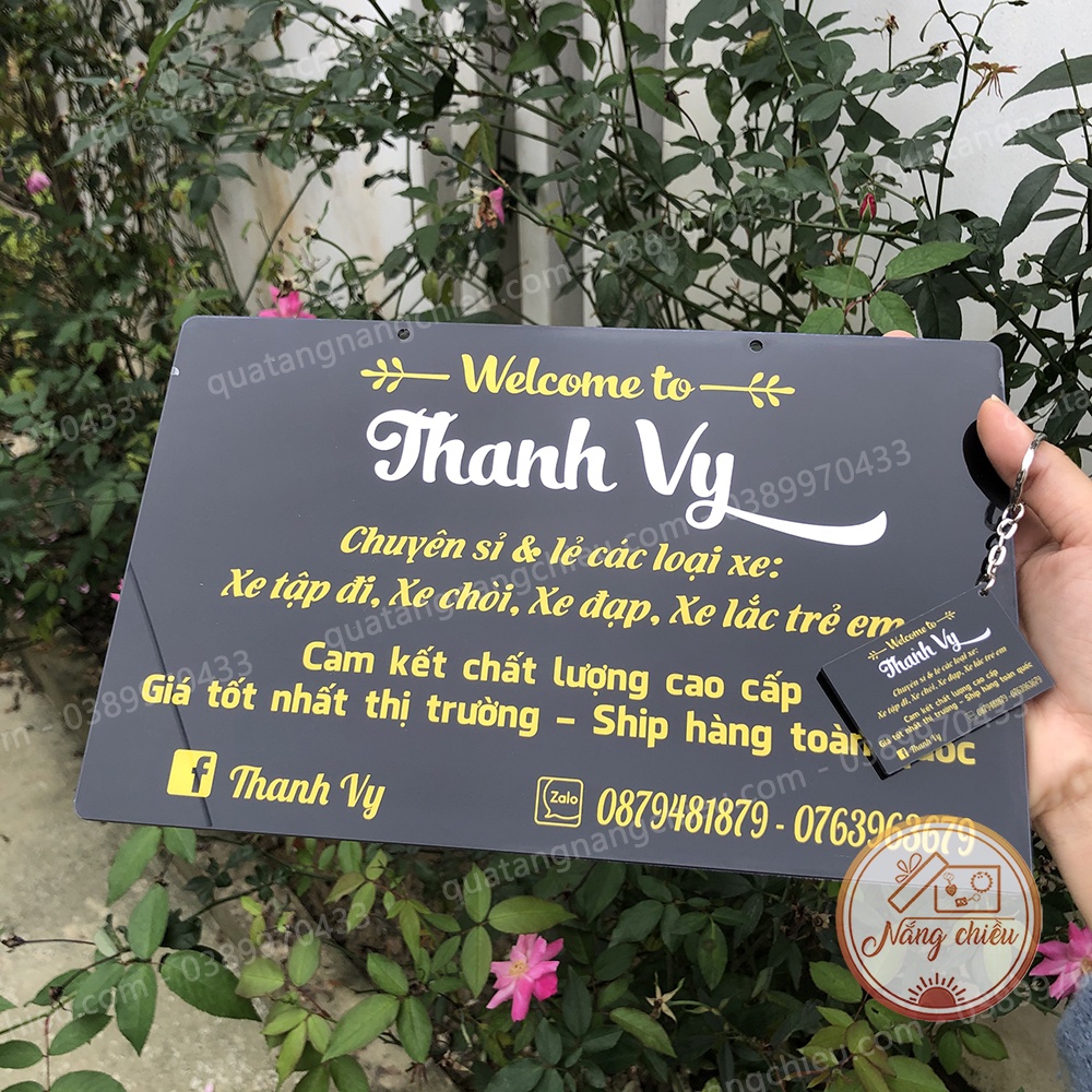 Combo bảng hiệu bán hàng và móc khóa mica giá siêu tiết kiệm - Thiết kế thông tin theo yêu cầu