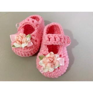 Giày len móc cho bé gái