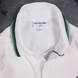 Áo thun có cổ Lacoste