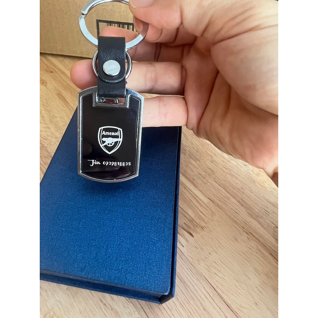 Móc Khóa Kim Loại Khắc Tên - Món Qùa Tặng Độc Đáo